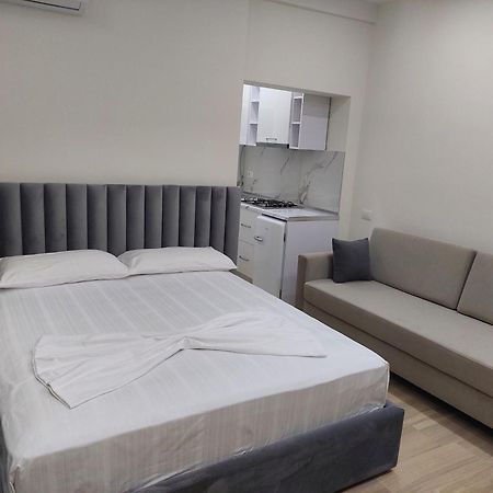 Sole Inn Vlore Ngoại thất bức ảnh