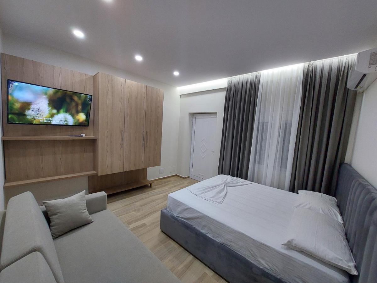 Sole Inn Vlore Ngoại thất bức ảnh