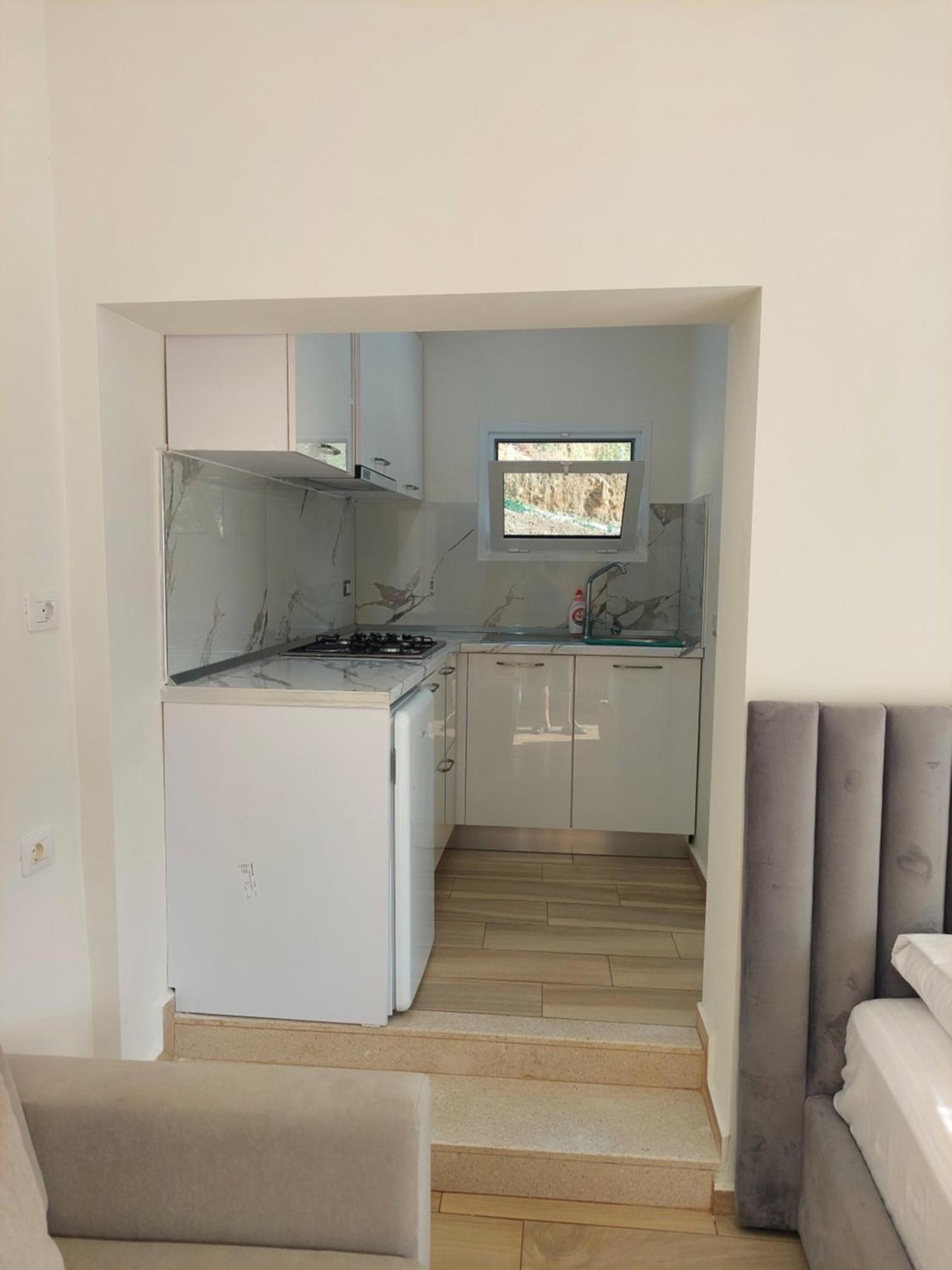 Sole Inn Vlore Ngoại thất bức ảnh